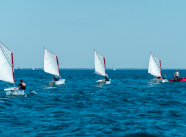 Dériveur solitaire "L'optimist ", 7 à 9 ans - 2026